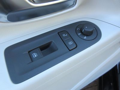 Volkswagen up! 1.0 high up! Airco, LM, metallic, APK 2-26