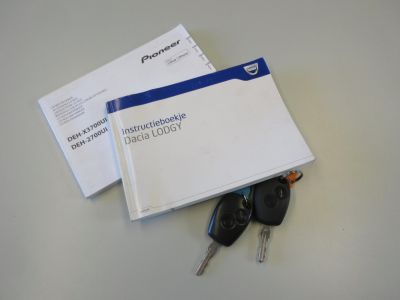 Dacia Lodgy 1.2 TCe Lauréate 7p. Airco, Trekhaak, NL auto, APK 4-26