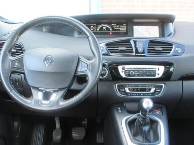 Renault Scénic 1.2 TCe Bose, 1e Eig, Trekhaak, Dak, Navi, APK 5-26