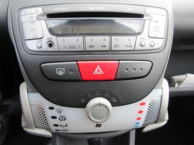 Toyota Aygo 1.0-12V Comfort, NL auto, APK 4-26