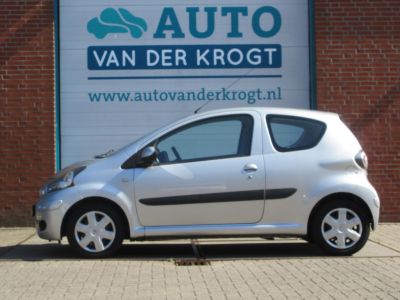 Toyota Aygo 1.0-12V Comfort, NL auto, APK 4-26