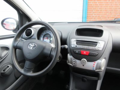 Toyota Aygo 1.0-12V Comfort, NL auto, APK 4-26