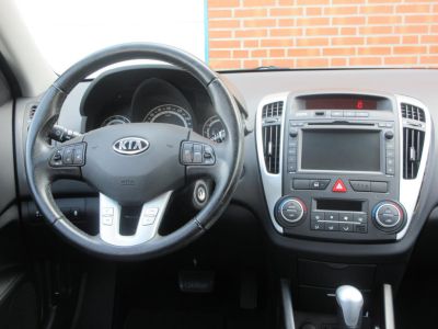 Kia cee'd Sporty Wagon 1.6 CVVT X-ecutive, Automaat, Clima, 43.215 km !!! APK 10-26