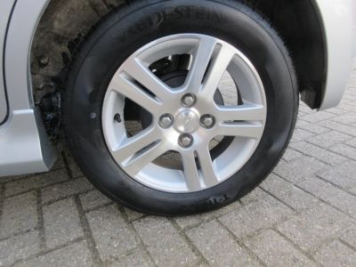 Daihatsu Sirion 2 1.3-16V Sport, LM, Airco, NL auto, APK 9-26