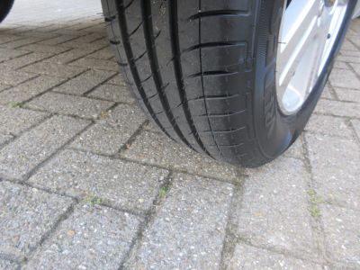 Daihatsu Sirion 2 1.3-16V Sport, LM, Airco, NL auto, APK 9-26