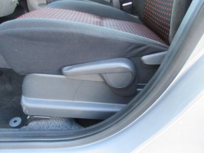 Daihatsu Sirion 2 1.3-16V Sport, LM, Airco, NL auto, APK 9-26