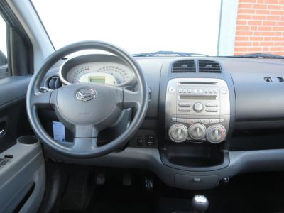 Daihatsu Sirion 2 1.3-16V Sport, LM, Airco, NL auto, APK 9-26