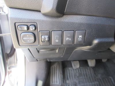 Toyota Auris Touring Sports 1.6 Aspiration, Navi, Clima, Camera, APK 9-26