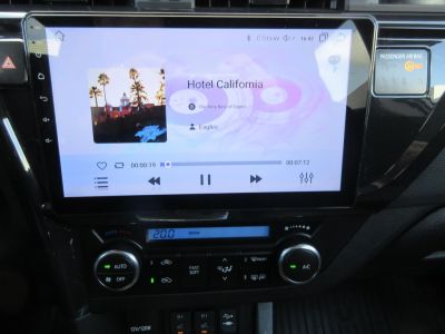 Toyota Auris Touring Sports 1.6 Aspiration, Navi, Clima, Camera, APK 9-26