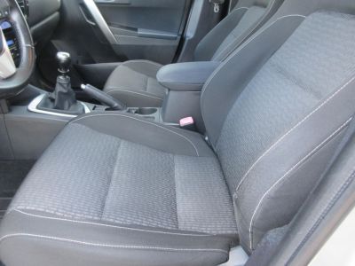 Toyota Auris Touring Sports 1.6 Aspiration, Navi, Clima, Camera, APK 9-26