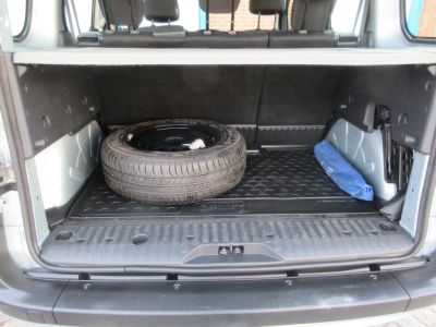 Renault Kangoo Family 1.6-16V Authentique, Trekhaak, Nw distr. APK 9-26
