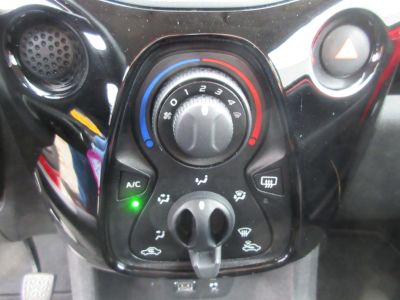 Peugeot 108 1.0 e-VTi Active, Airco, NL auto, APK 9-26