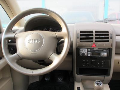 Audi A2 1.4, NL auto, Clima, Metallic, LM, Youngtimer, APK 10-26
