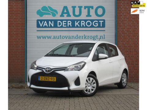 Toyota Yaris 1.3 VVT-i Aspiration, Automaat, Airco, Trekhaak, Cruise, NL auto !