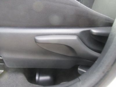 Toyota Yaris 1.3 VVT-i Aspiration, Automaat, Airco, Trekhaak, Cruise, NL auto !