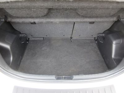 Toyota Yaris 1.3 VVT-i Aspiration, Automaat, Airco, Trekhaak, Cruise, NL auto !