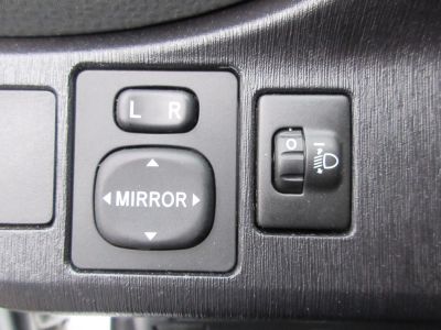 Toyota Yaris 1.0 VVT-i Now, NL auto, 1e Eig, Airco, 5 Drs, APK 12-26