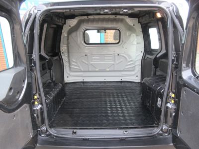 Citroën Nemo 1.3 HDiF, Airco, Trekhaak, Zijraam, Nw koppeling, APK 10-26