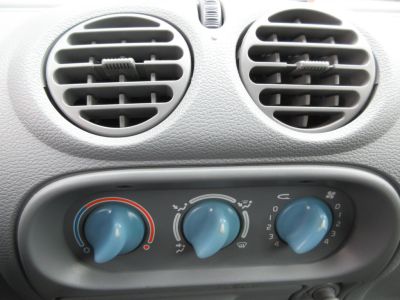 Renault Twingo 1.2 Authentique, Elec.ramen, NL auto, 67.839 km, APK 2-27