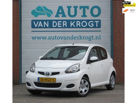 Toyota Aygo 1.0-12V Comfort Navigator, Airco, NL auto, APK 2-27