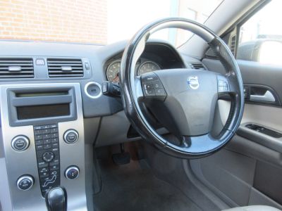 Volvo C30 2.4i Automaat, Airco, Leer, Trekhaak, Nw Distr. RHDrive !!! APK 10-26