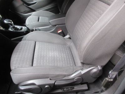 Opel Astra GTC 1.4 Turbo Sport, Clima, Navi, Infinity Sound, 20" Velgen. APK 3-27