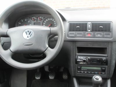 Volkswagen Golf 1.6-16V Trendline 5 Drs, Clima, 1e eig, dealer auto, APK 3-27