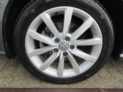 Volkswagen Golf 1.4 TSI Highline, Automaat, Trekhaak, Navi, NL auto, Lage km.