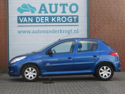 Peugeot 206+ 1.4 Millesim 200 5 Drs, 1e Eig, 61.872 km !! APK 10-26