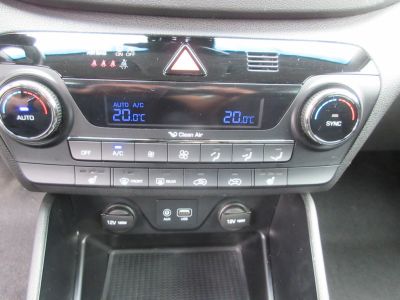 Hyundai Tucson 1.6 GDi Comfort, Navi, Camera, Airco, Trekhaak, APK 5-27