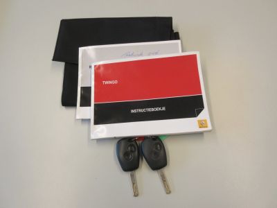 Renault Twingo 1.2 16V Parisienne, Airco, Cruise, Nw Distr. APK 5-27