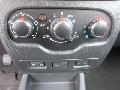 Dacia Lodgy 1.2 TCe Stepway 5p. Airco, Trekhaak, Camera, APK 6-27