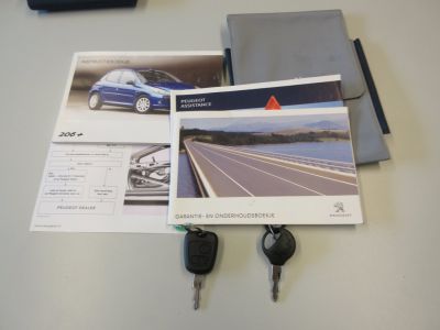 Peugeot 206+ 1.4 Urban Move, 5 Drs, Airco, Lage km, APK 5-27