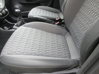 Opel Corsa 1.4-16V Cosmo, 5 Drs, Navi, LM, Airco, 1e Eig, APK 3-27