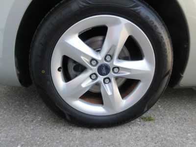 Ford FOCUS Wagon 1.6 Comfort, 1e Eig, Airco, Nw banden en distr. APK 5-27