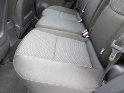 Hyundai i30 1.4i i-Drive Cool, Airco, metallic, APK 5-27