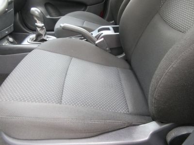 Hyundai i30 1.4i i-Drive Cool, Airco, metallic, APK 5-27
