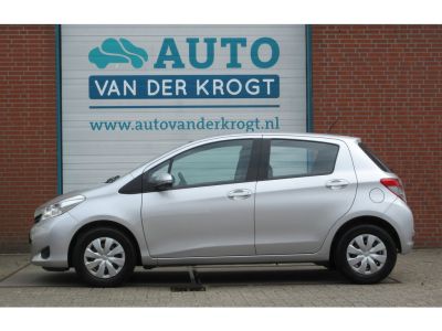 Toyota Yaris 1.0 VVT-i Now, 5 Drs, NL auto, Airco, APK 9-27