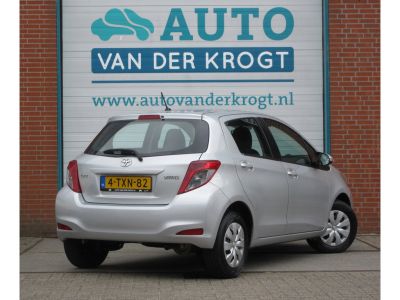 Toyota Yaris 1.0 VVT-i Now, 5 Drs, NL auto, Airco, APK 9-27
