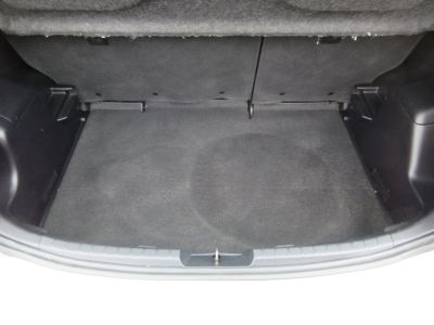 Toyota Yaris 1.0 VVT-i Now, 5 Drs, NL auto, Airco, APK 9-27