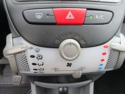 Toyota Aygo 1.0-12V Comfort Navigator, Automaat, Airco, APK 7-27, 45.000 dkm