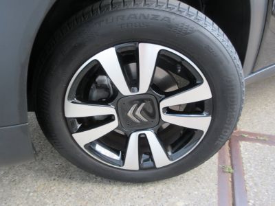 Citroën C3 Aircross 1.2 PureTech Shine, Clima, Navi, 1e Eig, 16.681 km !!! APK 8-28