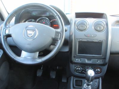 Dacia Duster 1.2 TCe 4x2 Prestige, Trekhaak, Navi, APK 7-27