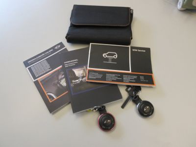 MINI Countryman 1.6 One Business Line, NL auto, Airco, Trekhaak, APK 6-27 2e Eig!