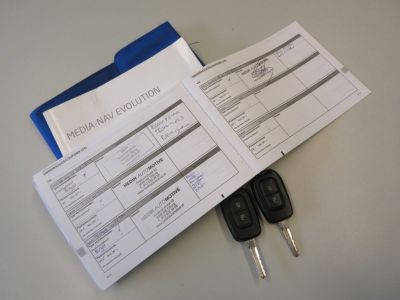 Dacia Logan MCV 0.9 TCe Laureate, Navi, Airco, Trekhaak, 1e Eig!