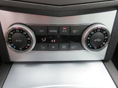 Mercedes-Benz C-Klasse 200 CGI BlueEFFICIENCY Avantgarde, Automaat, Trekhaak, NL auto.