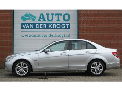 Mercedes-Benz C-Klasse 200 CGI BlueEFFICIENCY Avantgarde, Automaat, Trekhaak, NL auto.
