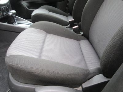 Volkswagen Golf 1.6 Trendline, 5 Drs, Automaat, Airco, 93.447 km, APK 8-27