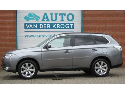 Mitsubishi Outlander 2.0 Intense+, Automaat , 7 pers, 67.016 km !! APK 9-27
