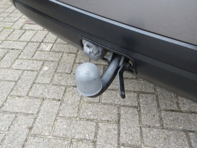 Mitsubishi Outlander 2.0 Intense+, Automaat , 7 pers, 67.016 km !! APK 9-27